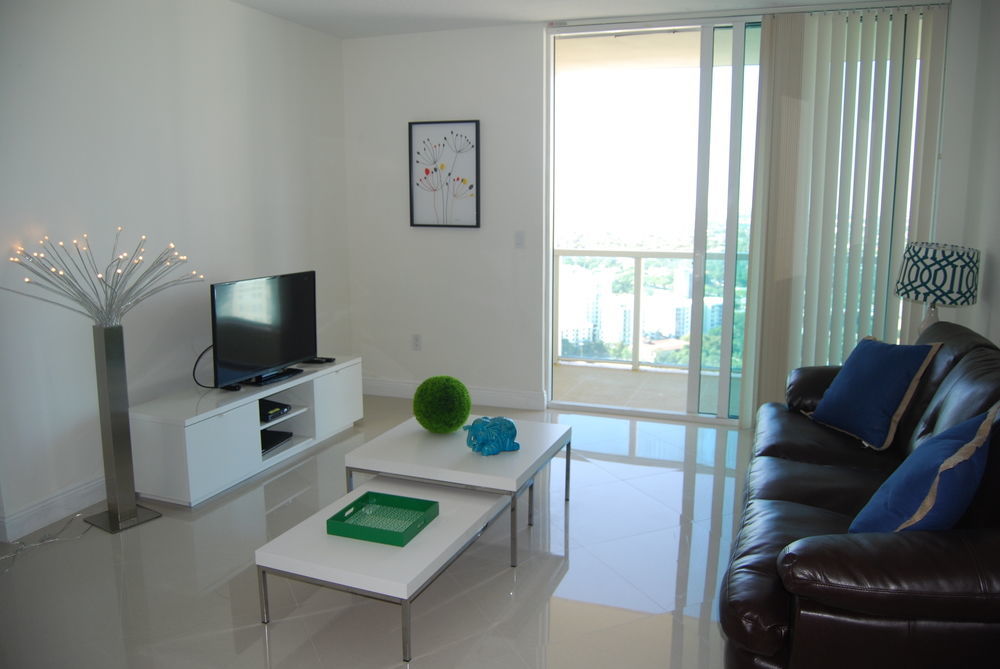 Churchill Suites Miami Brickell - One Broadway 外观 照片