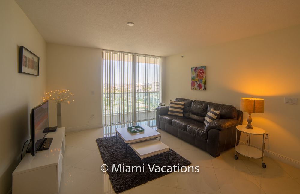 Churchill Suites Miami Brickell - One Broadway 外观 照片